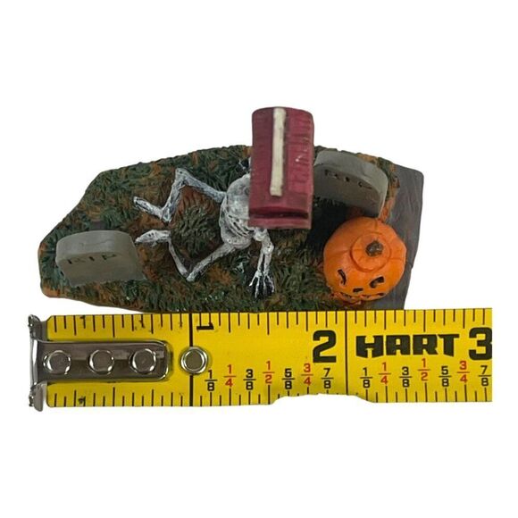 Lot Lemax Set 3 Halloween Miniature Figurines Haunted House Entrance Graveyard - Picture 8 of 12